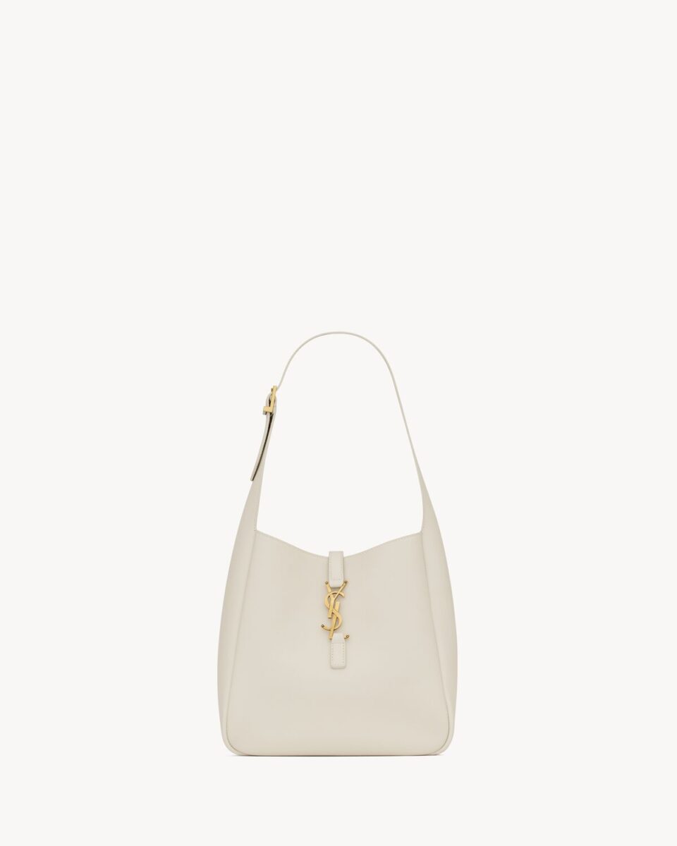 le 5 à 7 supple small in grained leather small